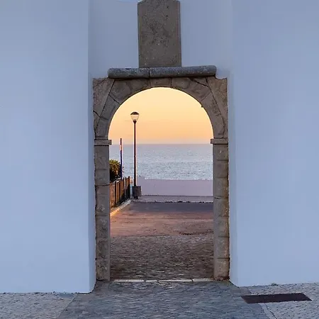 Charming Carvoeiro + Pool Apartman